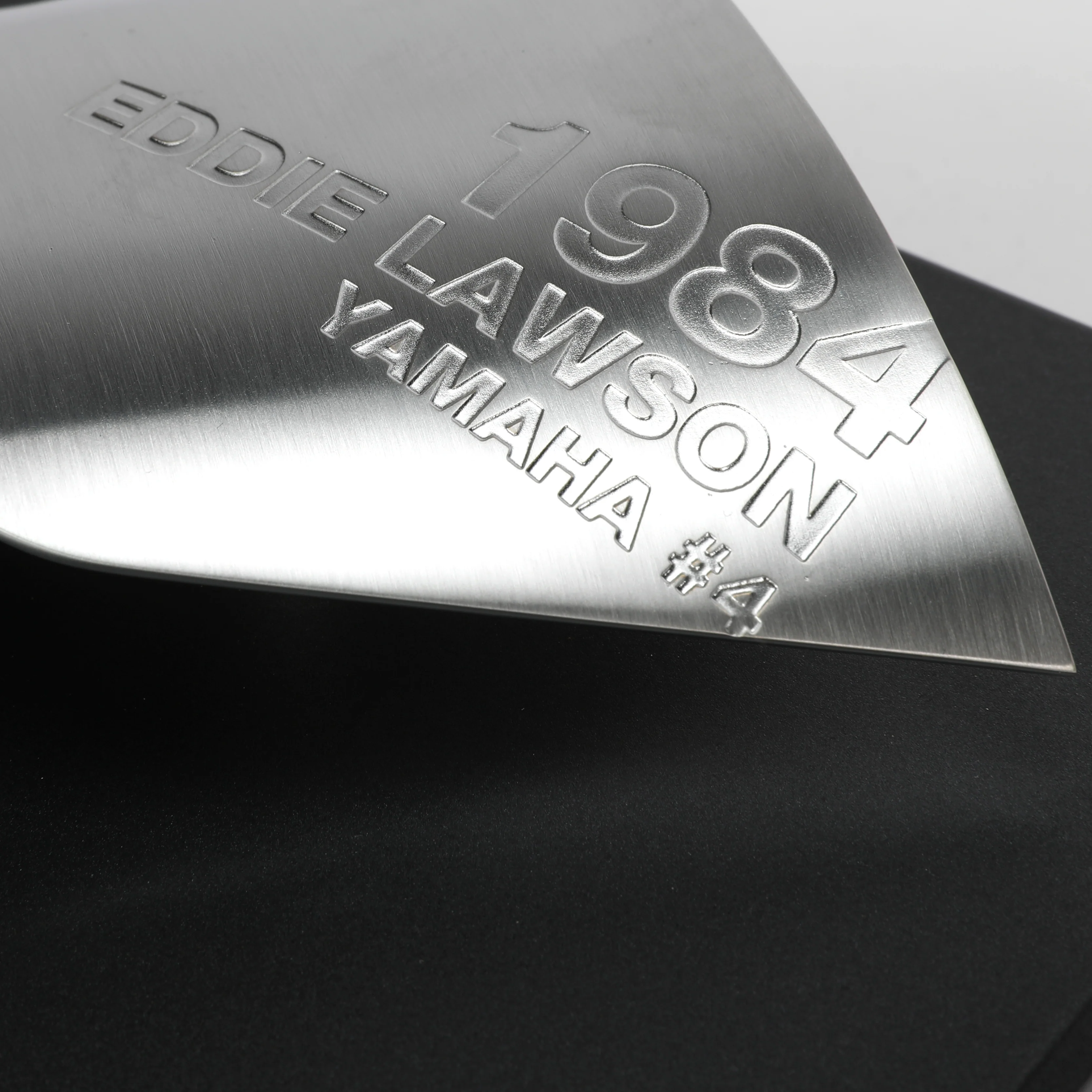 Eddie Lawson 1984 MotoGP™ Champion Yamaha Replica Trophy - Image 4