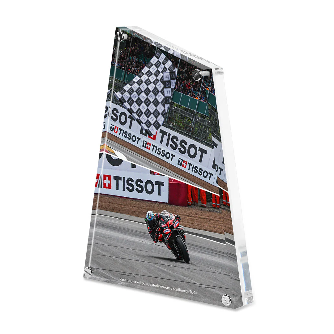 Own the Chequered Flag - British GP 2026 - Image 4