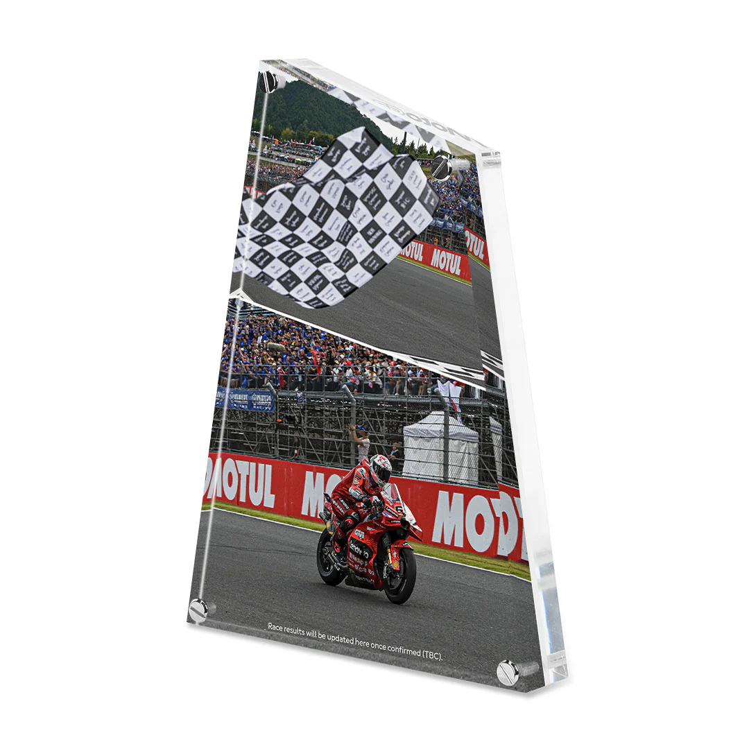 Own the Chequered Flag - Japanese GP 2026 - Image 4