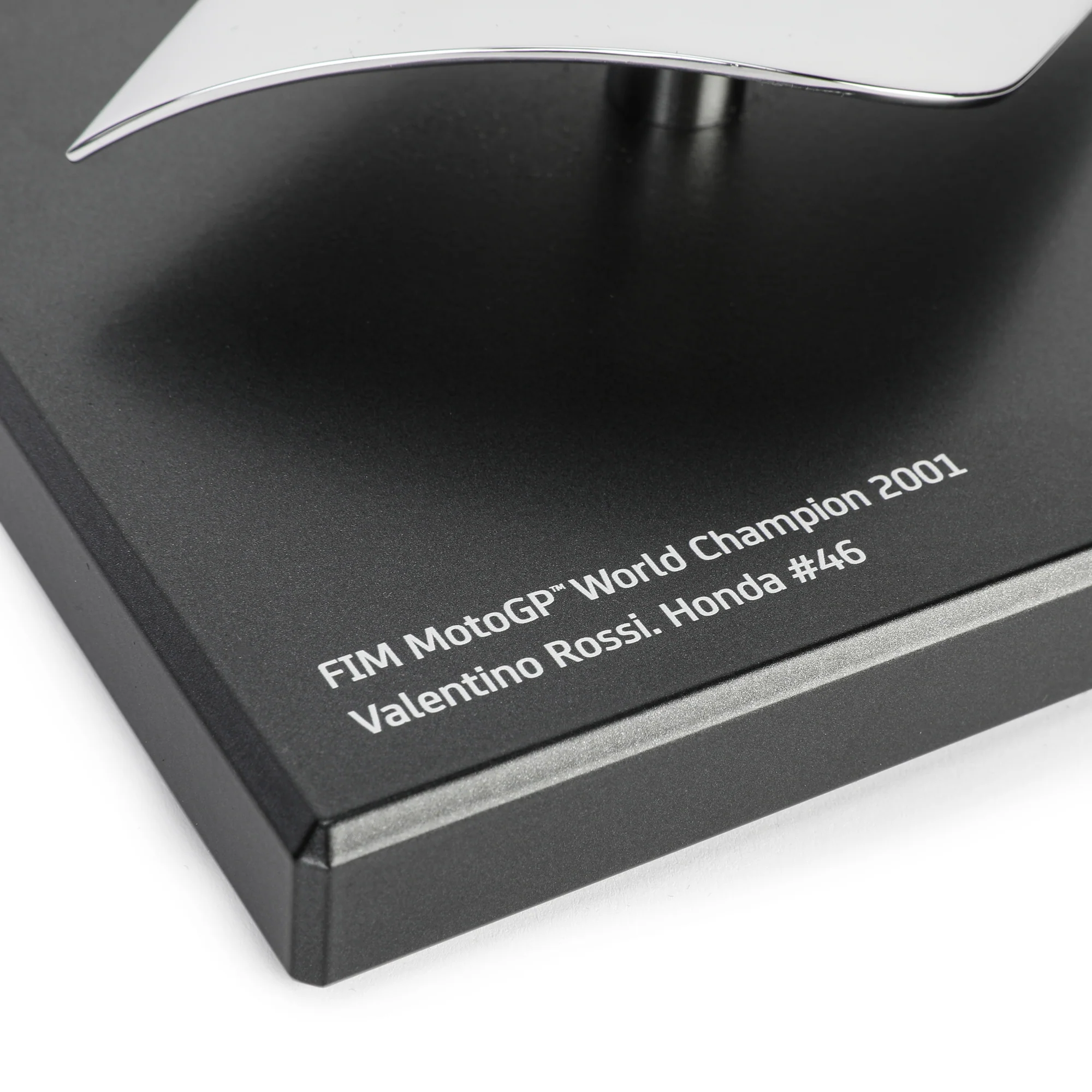Valentino Rossi 2001 Honda MotoGP™ Team Replica Trophy Champion Piece - Image 4